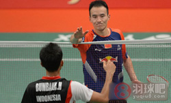2013年印度尼西亚羽毛球公开赛 狄奥尼修斯·哈永·伦巴卡VS 杜鹏宇男单1 4决赛录像